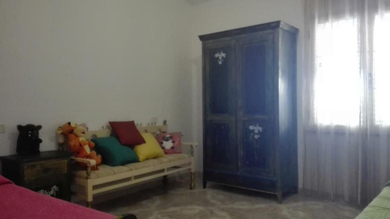 Sunflower House Siniscola Bagian luar foto